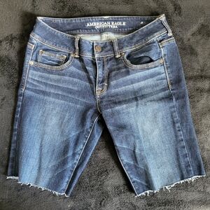 American Eagle Outfitters Blue Distressed Denim Kick Boot Shorts Size 10
